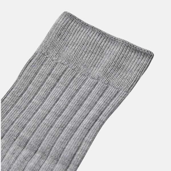 Lysegrå bambus strømper