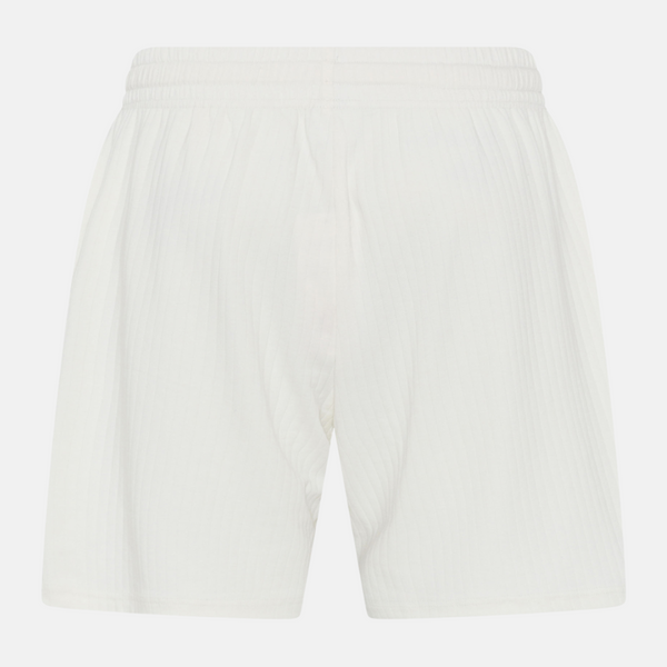 Hvid bambus loungesæt T-shirt og shorts fra CCDK