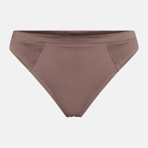 Taupe Bambus g-streng trusser med feminine detaljer