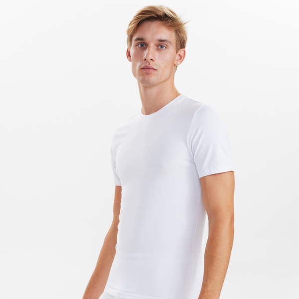 3 pak bambus sampak - 3 hvide T-shirts + 3 sorte underbukser