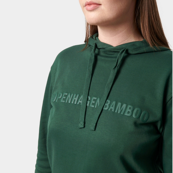 Grøn bambus hoodie med logo