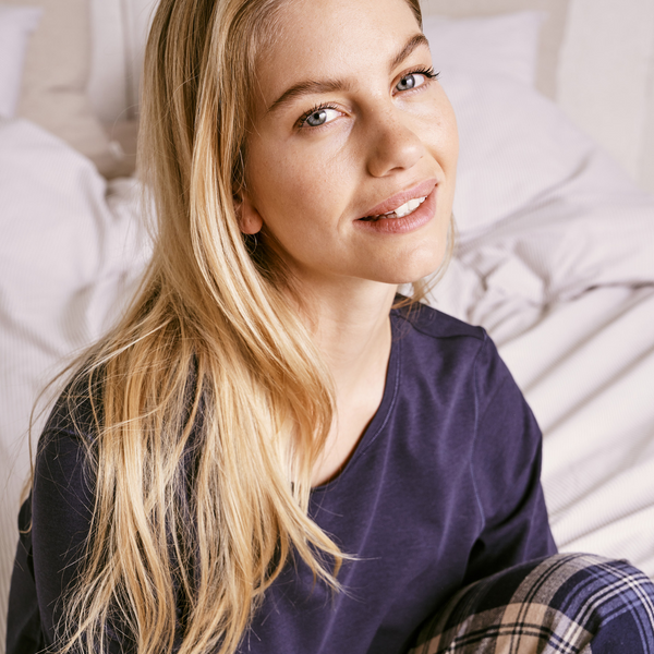 Navy langærmet bambus T-shirt med rund hals